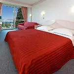 Zorna Plava Laguna Hotel 3*