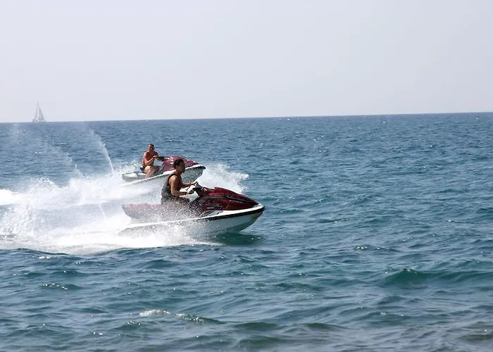 فندق Zorna Plava Laguna 3*