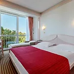 Zorna Plava Laguna Hotel 3*