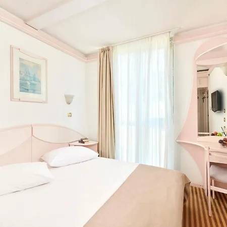 Otel Zorna Plava Laguna