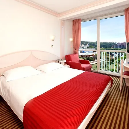 Zorna Plava Laguna 3* بوريتش