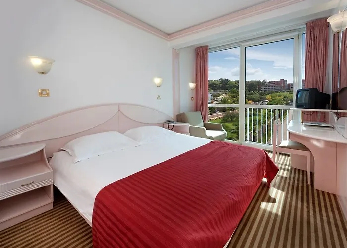 Zorna Plava Laguna 호텔 3*