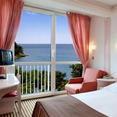 Zorna Plava Laguna 3* بوريتش