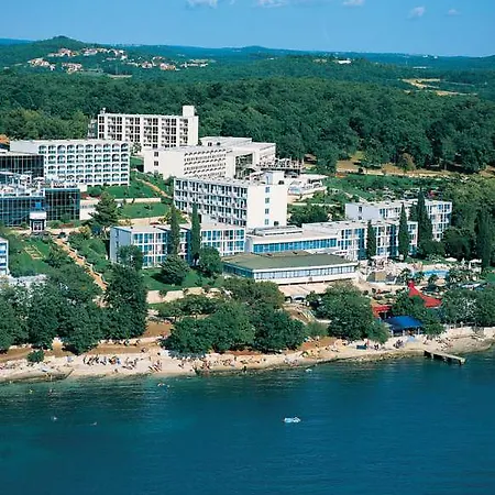 Zorna Plava Laguna بوريتش